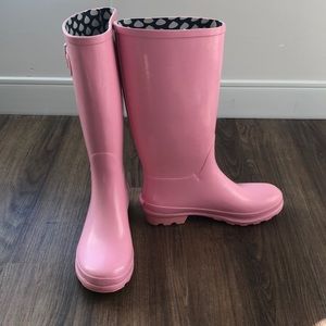 NWOT Millennial Pink Rain boots